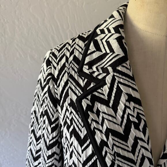 CHICOS | Womens Textured Chevron Blazer $159 Size Large One Button Mixed Media - Picture 6 of 14